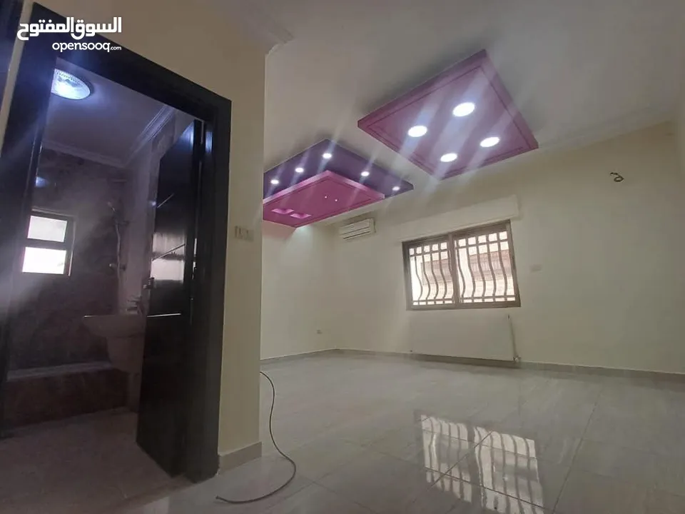 شقه فارغه للايجار خلدا