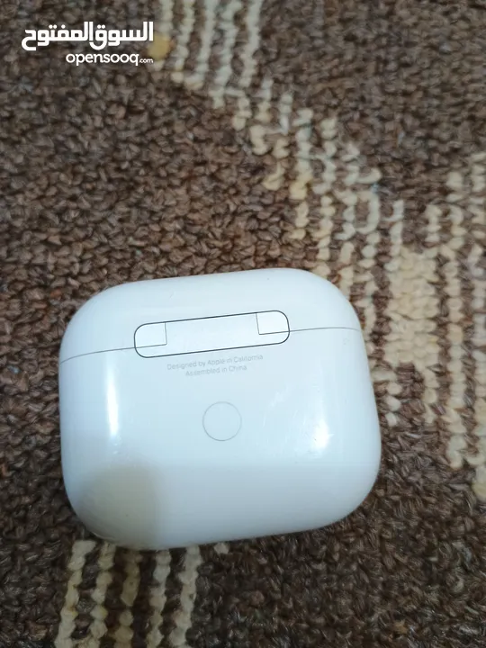 AIRPOD 3 CHARGING CASE. حافظة شحن Airpod 3