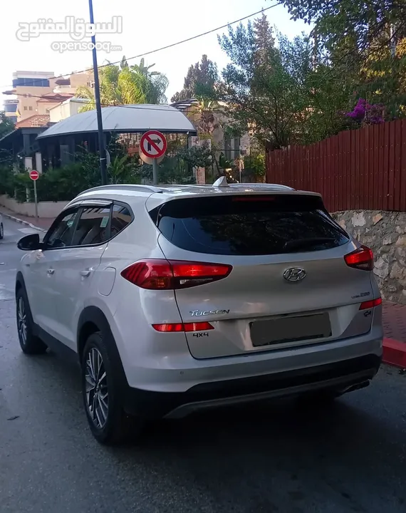 توسان. فللللل بدون فتخه. 4/4. بسعرررر حرق حرق. حرق