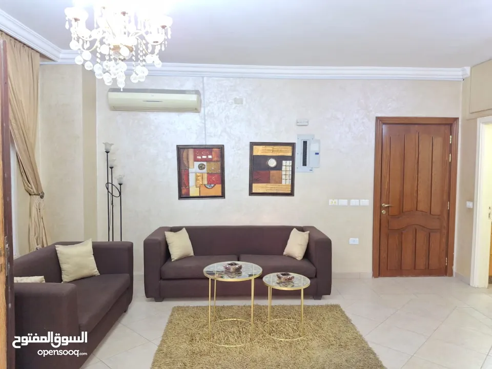 شقة ارضية مفروشة للايجار الشهري والسنوي ثلاث غرف نوم في عبدون