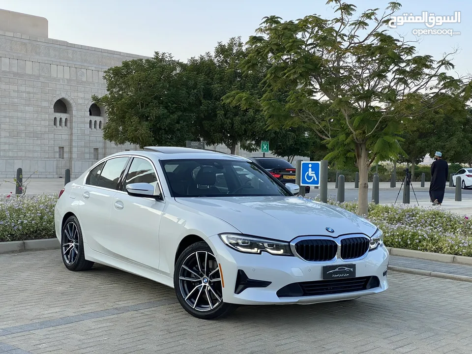 BMW 2019 330 i