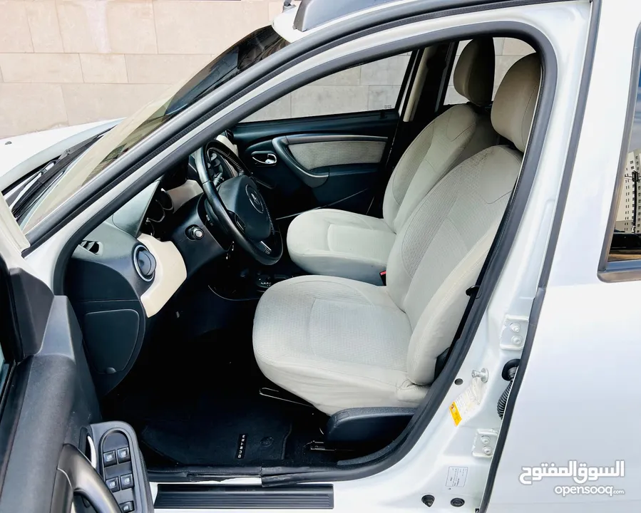 RENAULT DUSTER MODEL 2016 GCC SPECS VIN 8917