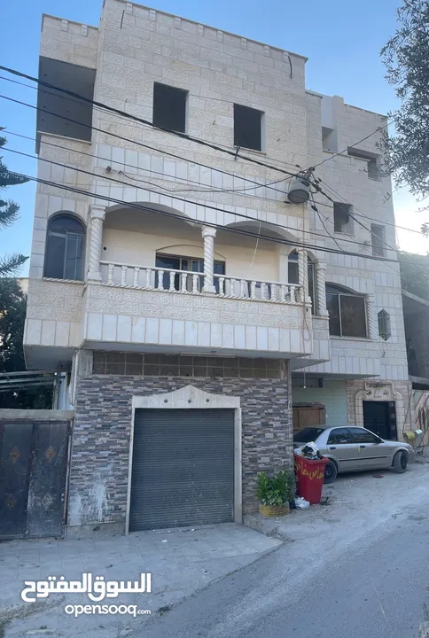 منزل للبيع مكون من اربع طبقات