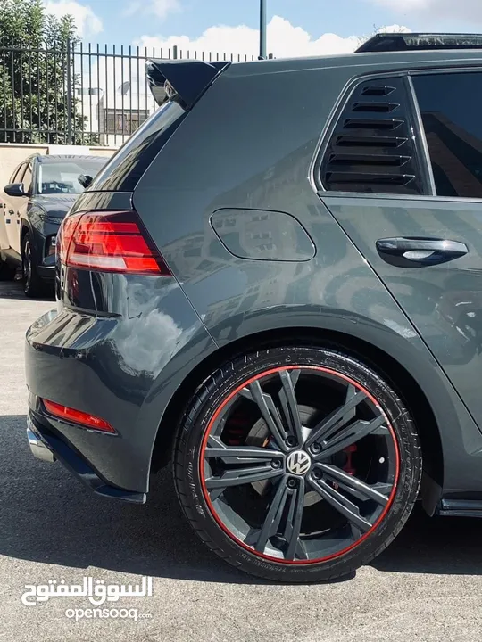 جولف MK 7.5 Golf GTI بتعديلات Full GTI والاجمل بكل تفاصيلها ولونها السيارة فل اضافات ولا غلطة
