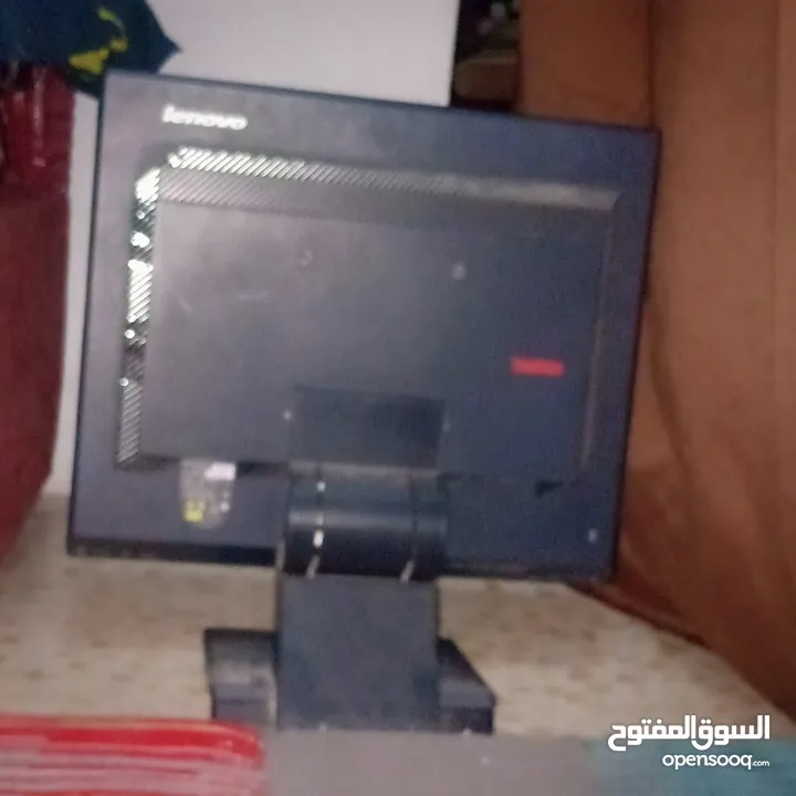 شاشه   Lenovo thinkvisio لا تاخذ مساحه كبيره من المكتب