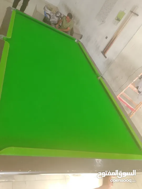 طاولة بلياردو للبيع