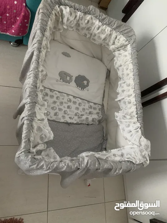 Baby crib used very few times