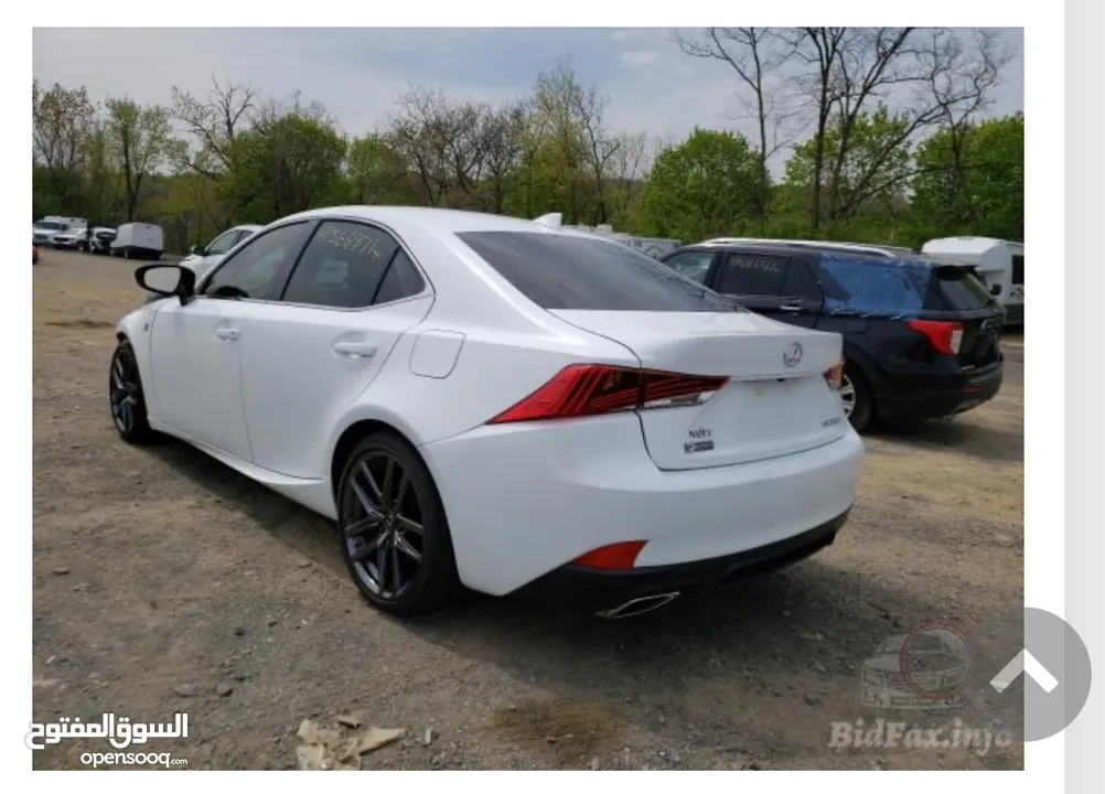 لكزس صالون ls 300 2020 f/sport ماشيه 36  فول مواصفات حادث موضح بالصوره بالأضافه باب عكس السايق صبغ