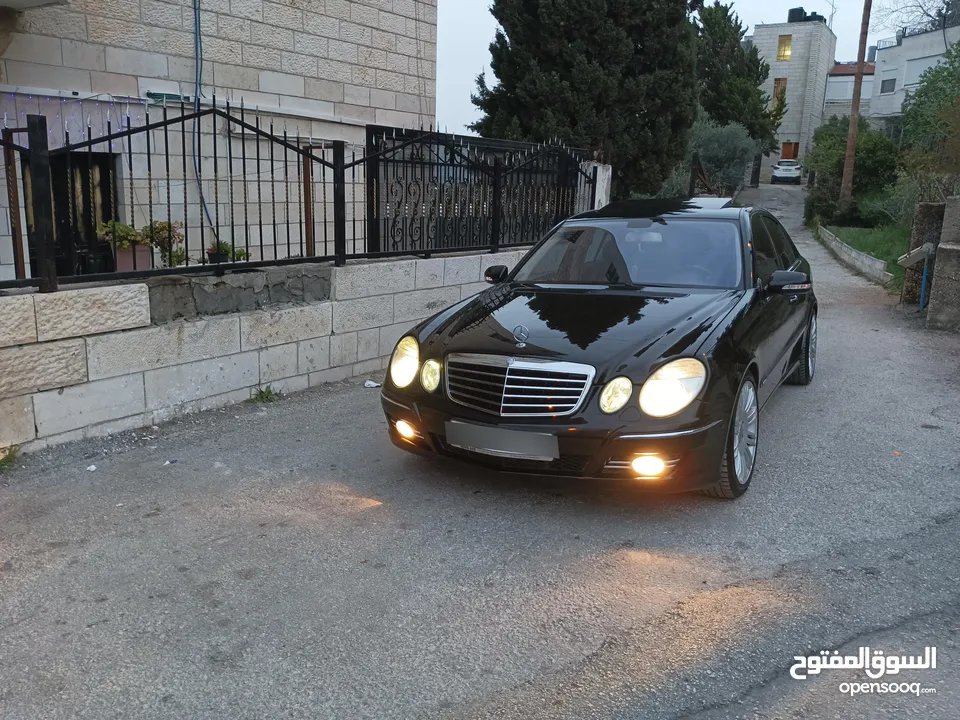 مرسيدس e200
