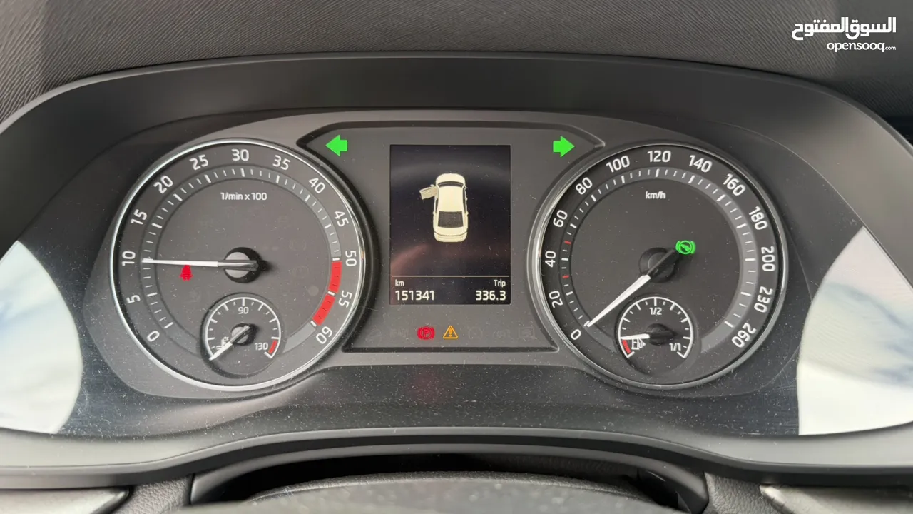 سكودا اوكتافيا ترخيص 2022 محرك 2000 ديزل جير أوتوماتيك 150 حصان