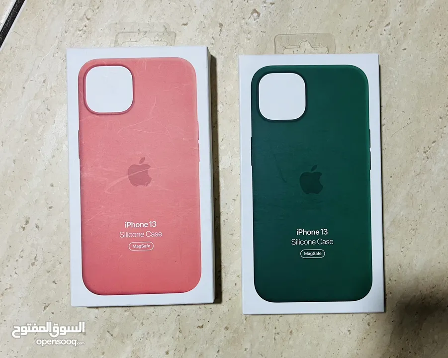 Apple iPhone 13/14/15 regular model cases & 12/12 pro للبيع