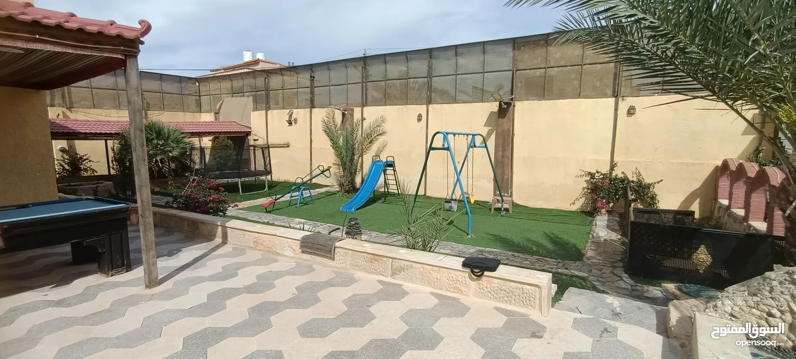 مزرعة وشاليه روز للايجار الفترة نصف يوم 100 لعدد لا يتجاوز 10 اشخاص