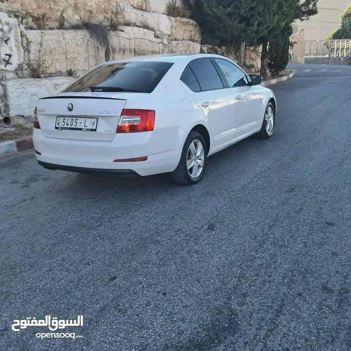 ديزل 1600 قير عادي