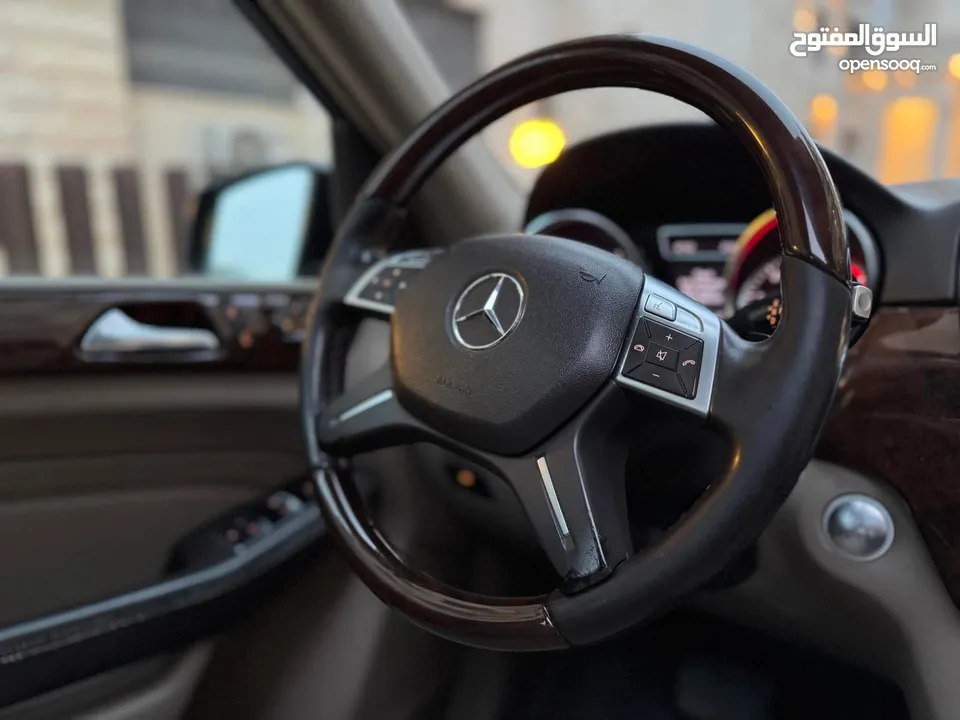 مرسيدس ML 350 2013 (( بسعررر مغررررري )) 7 جيد _ فل الفل الفل _ 4*4 _ AMG _ بعبدوون _