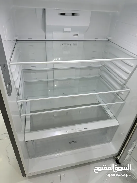 ثلاجة LG نظيفة بحالة ممتازة - كمبروسر جديد بضمان