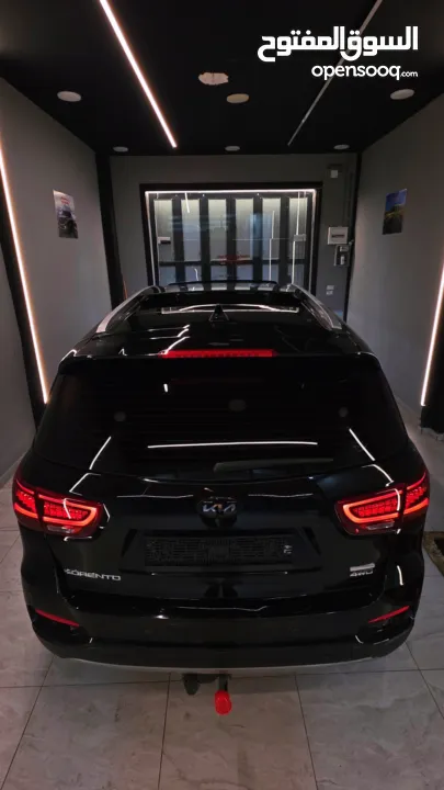 افخم واجمل كيا سورينتو بالبلاد فل بانوراما 4x4 غرفه عسلي