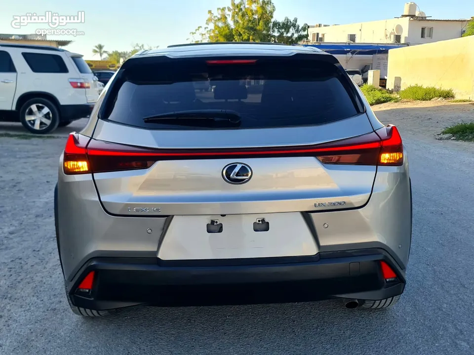 Lexus UX200 2019 GCC full option price 87,000A
