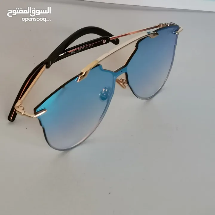 تألقي بمجموعة جديدة من النظارات الشمسية النسائية 2025 نظارات شمسية تناسب الجميع