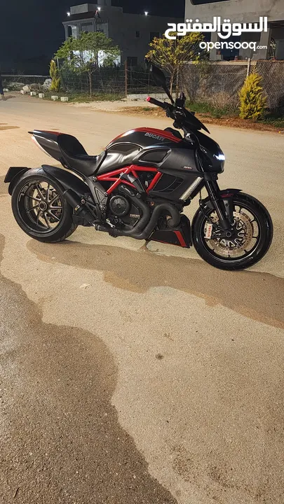 Ducati Diavel 2011_دوكاتي ديافل 2011