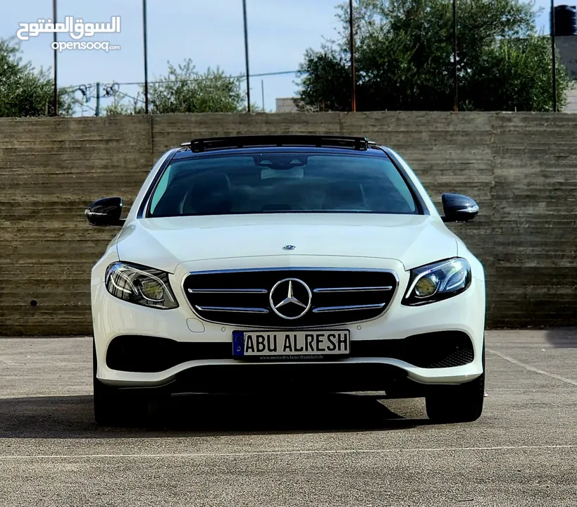 مرسيديس E300 هايبريد بنزين و كهرباء ترخيص 2020