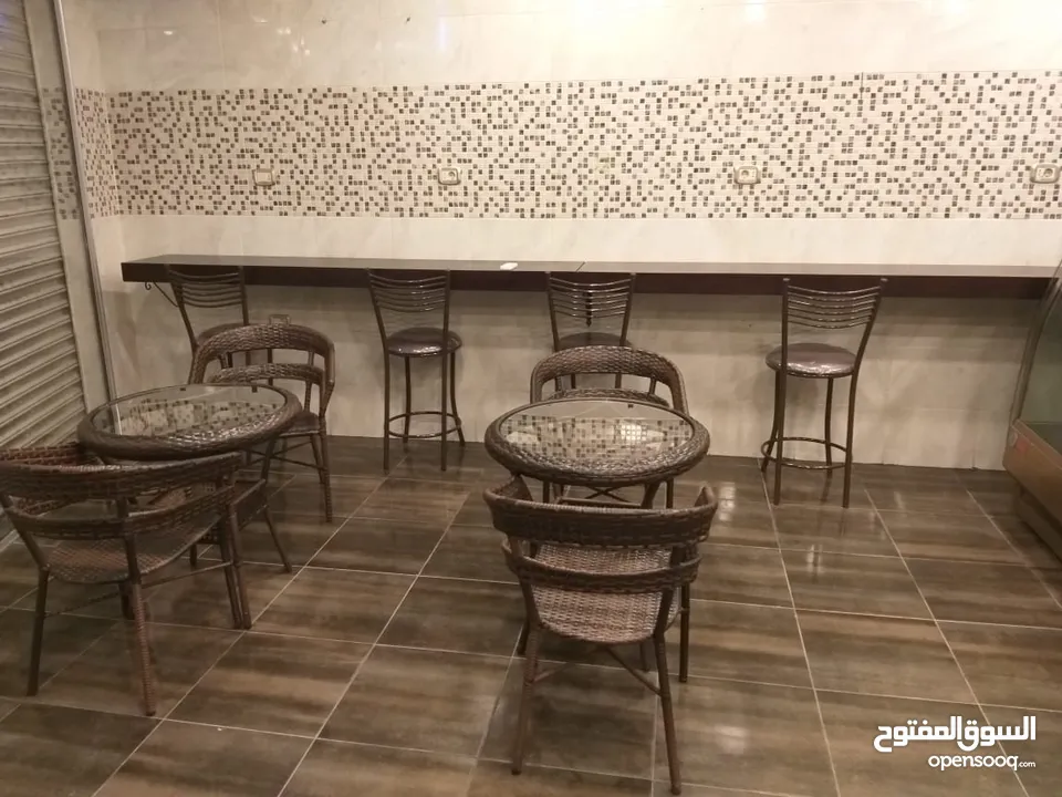 مطعم للبيع