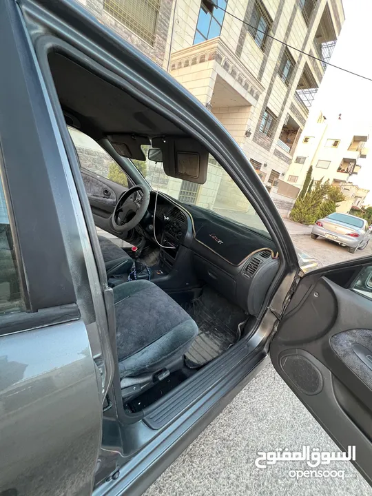 متسوبيشي لانسر موديل 1999 بحاله الوكاله