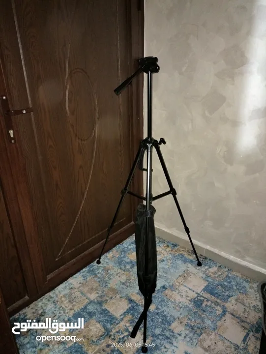 عدسة واكسسوارات كاميرا كانون