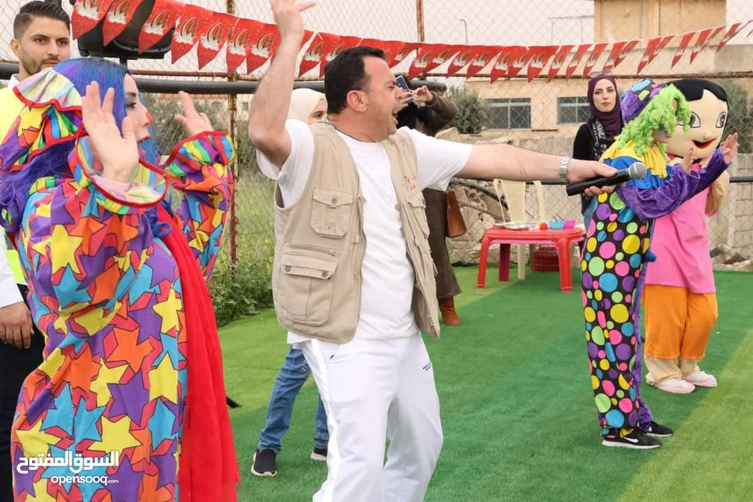 شخصية كرتونية دورا لأعياد الميلاد وحفلات الأطفال