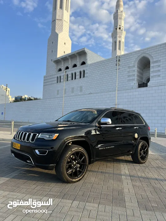 Jeep grand cherokee overland