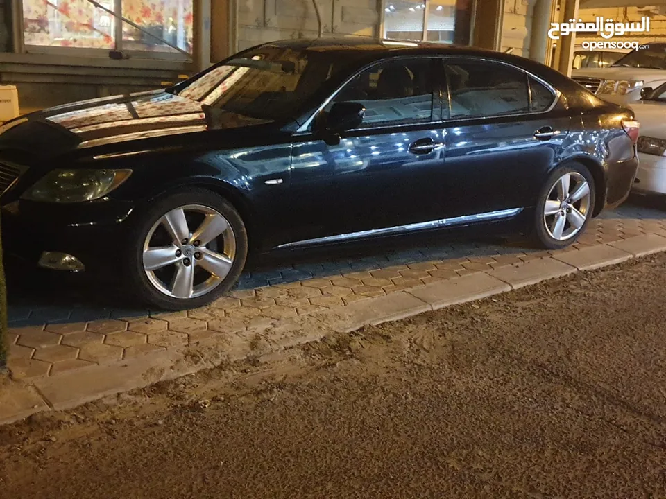 للبيع لكزس 2008 ls 460