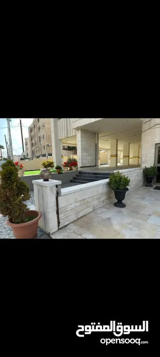 شقه مجدده بالكامل مميزه بعماره مجدده بالكامل للبيع 153 م طابق اول قريبه من الخدمات من المالك مباشرة