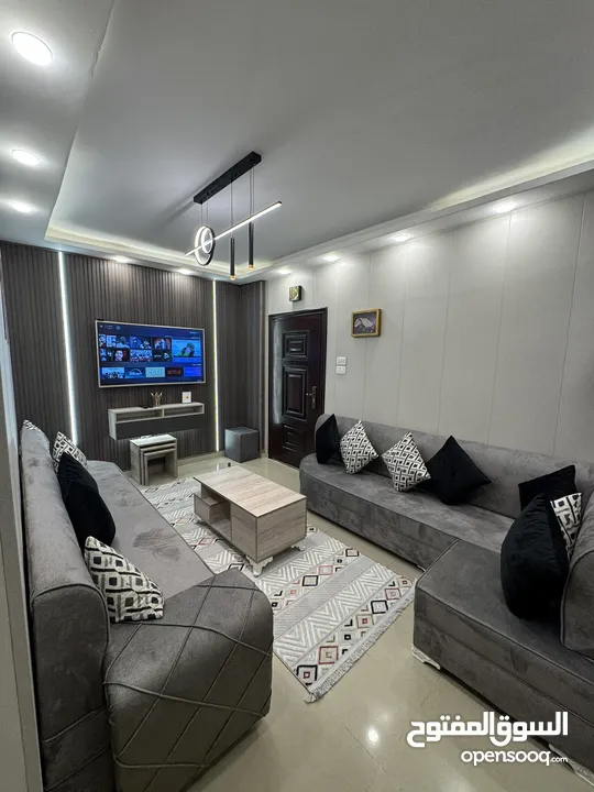 ((( مسايا )) شقة مفروشة فندقية فاخرة LUXURY لأصحاب الذوق الرفيع من ارقى الشقق في مدينة اربد للعائلات