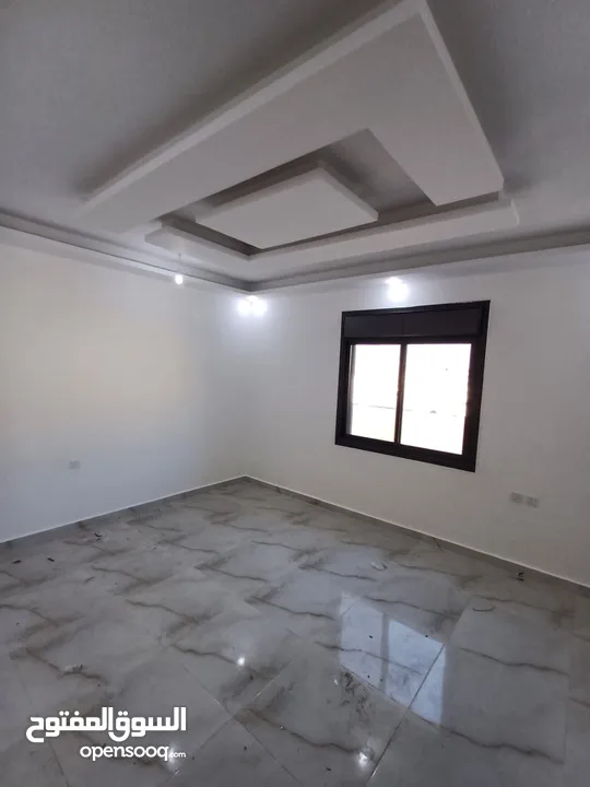 شقة فاخرة للبيع التاسعة ط3هندسي رواف 161اطلالة بحرية دائما