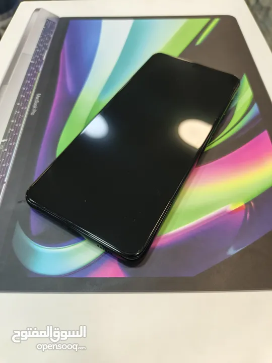 Samsung S21 Plus وارد شرق اوسط بحاله ممتتاازه