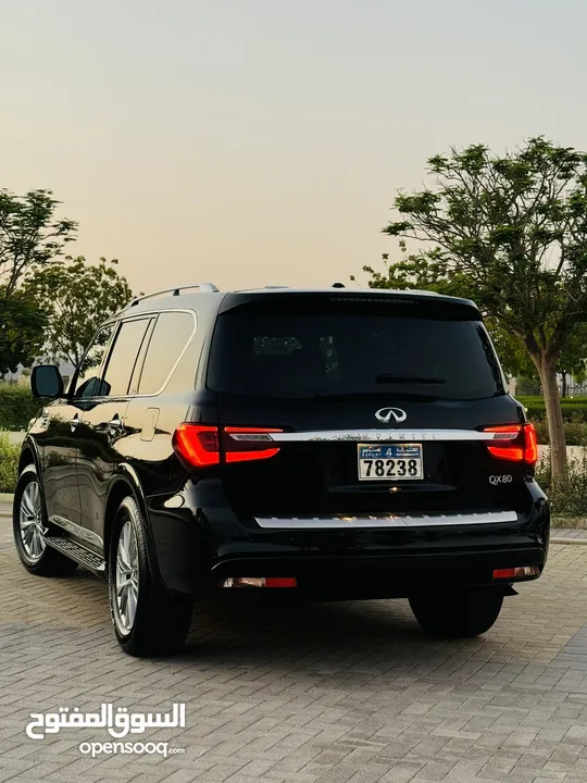 انفنتي QX80 2018 بنظافة مميزة ممشى قليل