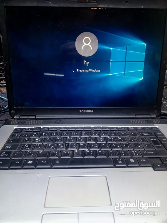 لاب توب توشيبا كور اي2 ممكن تركيب هارد دسك ssdليصبح اسرع
