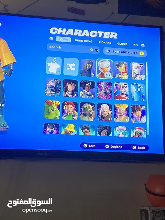 حساب فورت نايت ملان سكنات ايتم شوب للبدل على حساب آخر