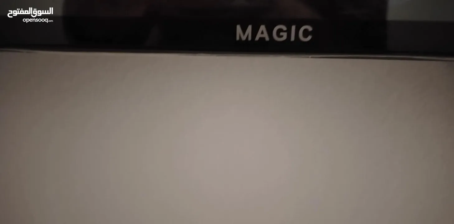 شاشه بحالة الوكاله مستعمله شهر