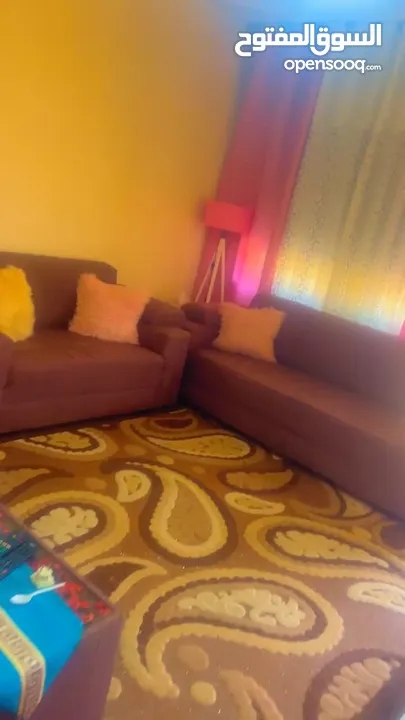 طقم كورنر مع طاوله