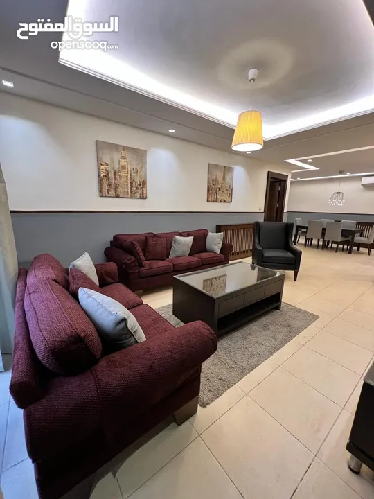 شقةمفروشةالدوار الخامس خلف فندق الفورسيزون من المالك Furnished apartment behind four seasons hotel