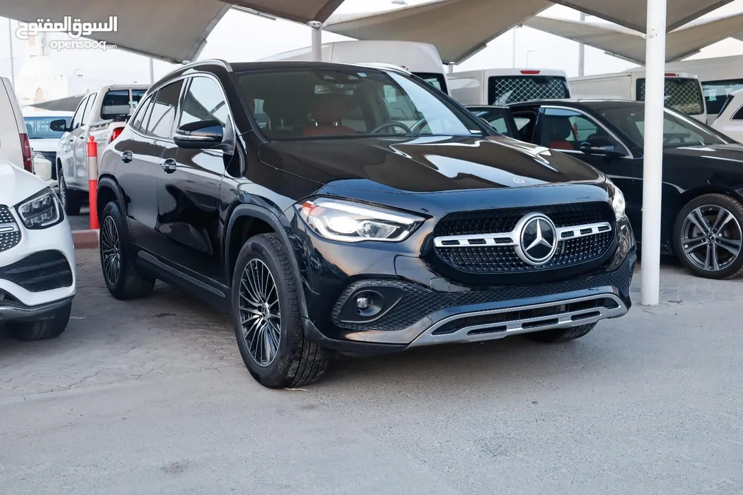 Mercedes Benz GLA 250 - 2023