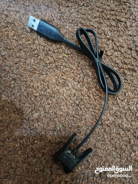 ساعه يد ذكيه جارمن الأصلية (GARMIN vívosmart 4) مستعمله شهرين