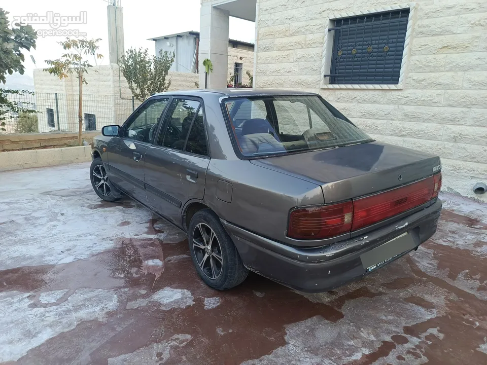 مازدا 323 1992