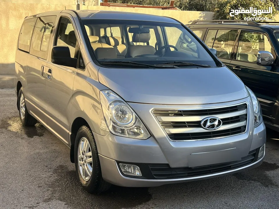 باص ركاب هونداي H-1 2017 للبيع كاش فقط
