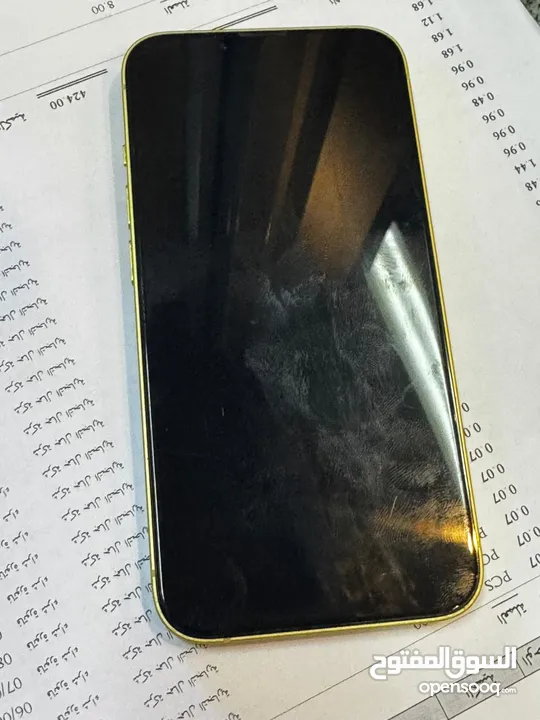 آيفون 14 عادي
