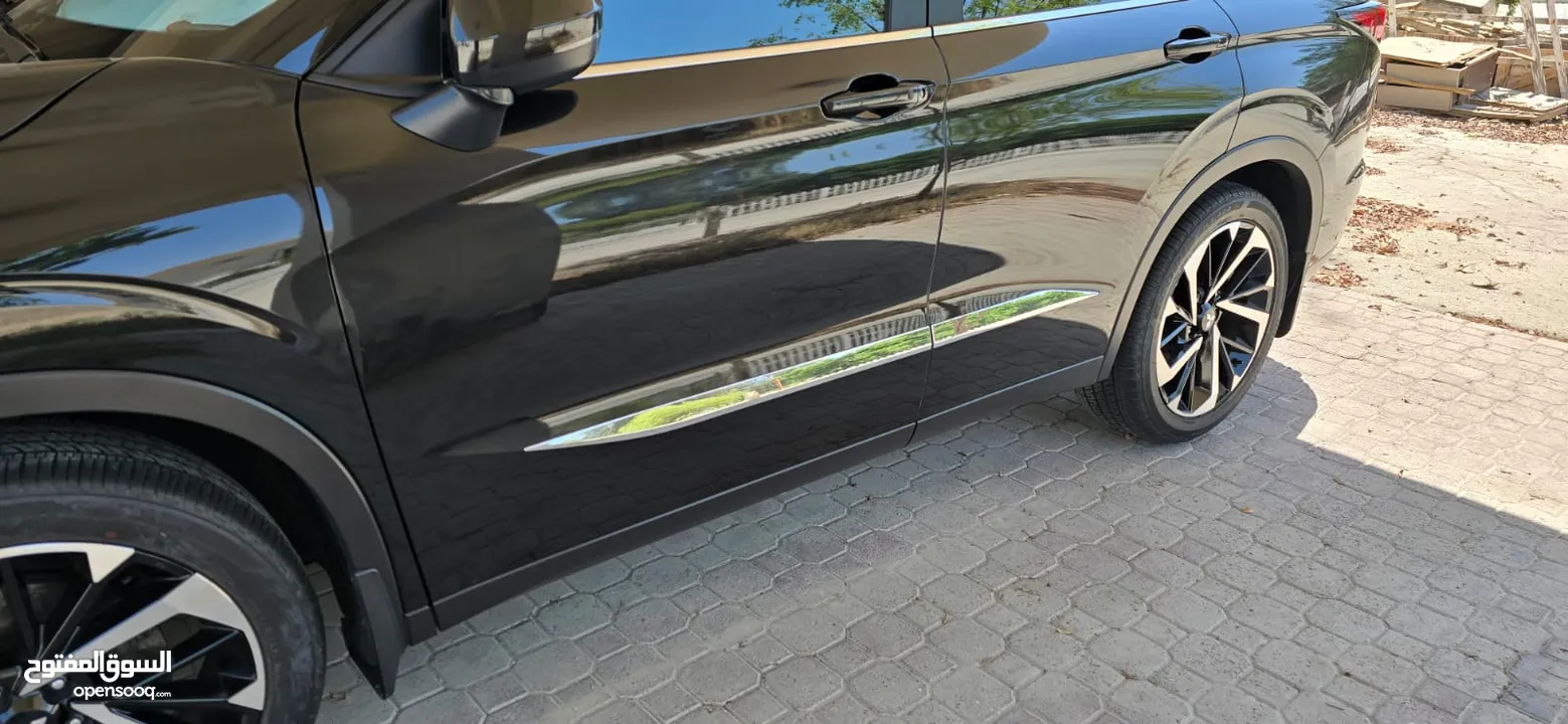 MITSUBISHI OUTLANDER 2024 BRAND NEW warranty with full coverage insurance