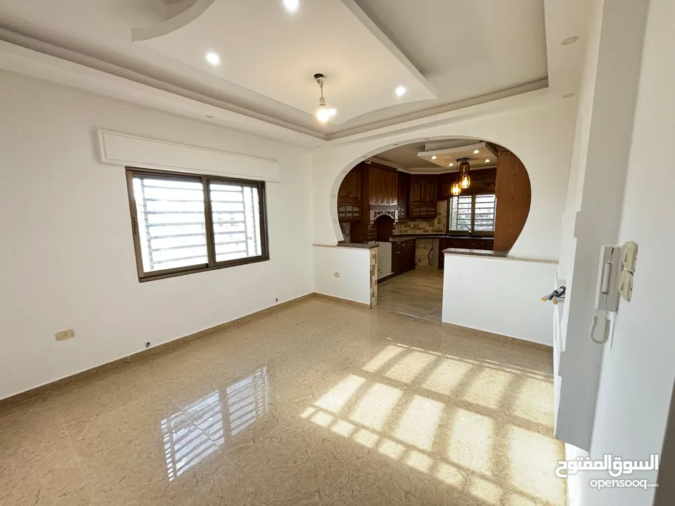 شقة غير مفروشة للبيع ( Property 40382 )-174844080