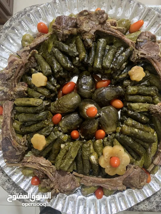 خروف مشوي او محشي او محشي ورق عنب دوالي