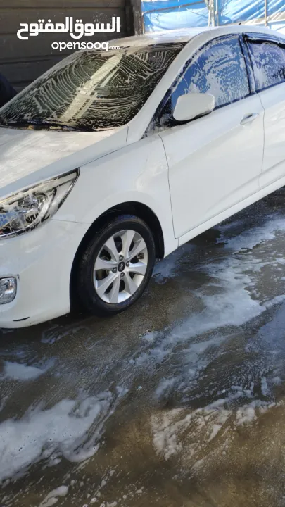 سيارة هونداي آكسنت للبيع