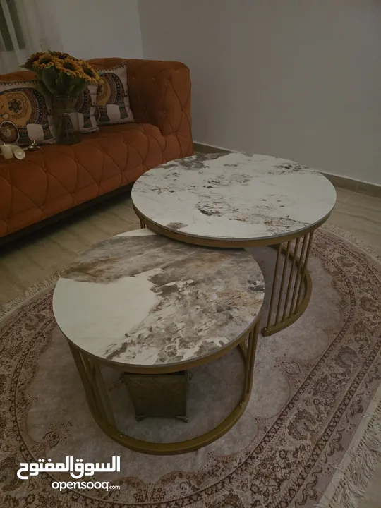 طاولات وسط